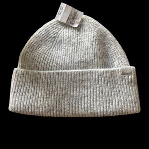 Aerie Ribbed Beanie NWT